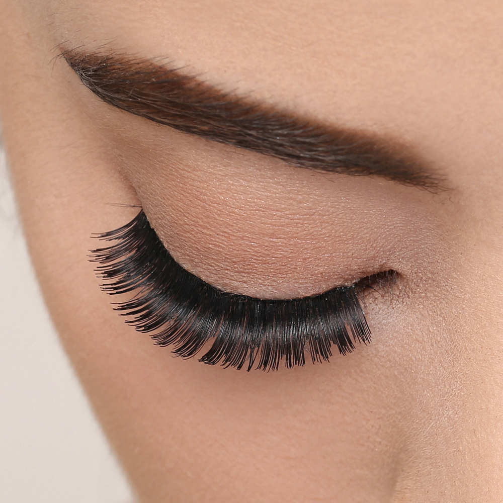 자연스러운 데일리 클래식 속눈썹  826 CLASSIC eyelash